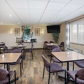 Travelodge by Wyndham Colorado Springs Airport/Peterson SFB