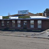 National 9 Inn Wellington