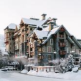 Pan Pacific Whistler Village Centre