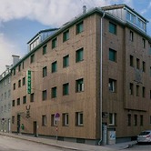 Binders Budget City Mountain Hotel