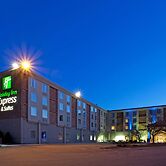 Holiday Inn Express Hotel & Suites Pittsburgh West Mifflin by IHG
