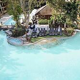 Pullman Palm Cove Sea Temple Resort and Spa