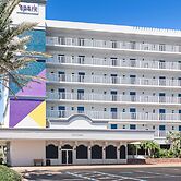 Spark by Hilton Ormond Beach Oceanfront