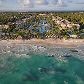 Ocean Blue & Sand Beach Resort - All Inclusive