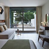 Kontokali Bay Resort & Spa