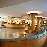 Horse Country Resort Congress & Spa - Hotel Ribot