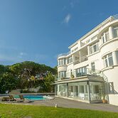 Amazonia Estoril Hotel