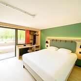 Campanile NATURE - Clermont Ferrand Nord Riom