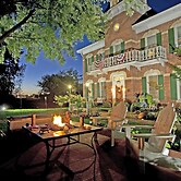 Cloran Mansion Bed & Breakfast