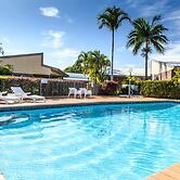 Smart Motel Bert Hinkler