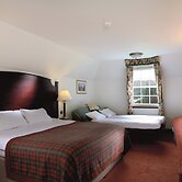 Macdonald Forest Hills Hotel & Spa