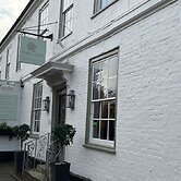 Warren Lodge Hotel