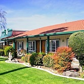 Holiday Motel Waynesburg