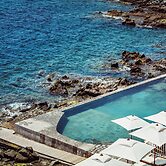 Les Roches Rouges, a Beaumier hotel