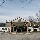 Friday Harbor Suites