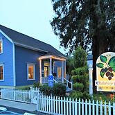 Olallieberry Inn B&B