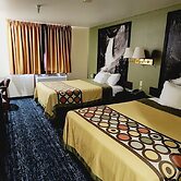 Super 8 by Wyndham Rawlins