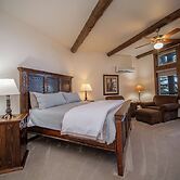 Taharaa Mountain Lodge