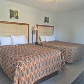 Maple Leaf Motel
