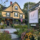 Sand Bar Cottage Inn