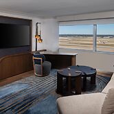 Grand Hyatt DFW - Connected to the airport