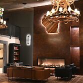 The Wisconsin Hotel & Conference Center