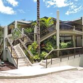 Puunoa  - CoralTree Residence Collection