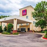 Comfort Suites Independence - Kansas City