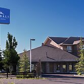 Pinedale Hotel & Suites