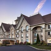 Hotel Vallea Bromont, Tapestry Collection by Hilton