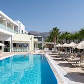 Angela Suites Boutique Hotel