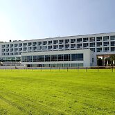 ATLANTIC Hotel Galopprennbahn