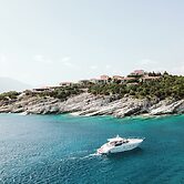 Emelisse Nature Resort