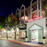 Hotel Palace