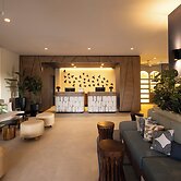 voco Surfside Aruba by IHG