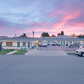 Town House Motel