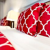 Americas Inn and Suite