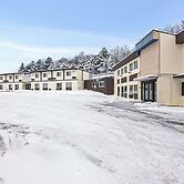 Econo Lodge Manistee