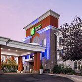 Holiday Inn Express Evanston by IHG