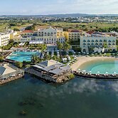 Domes Lake Algarve, Autograph Collection