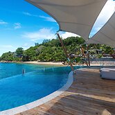 Coco de Mer Hotel and Black Parrot Suites