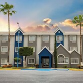 Microtel Inn & Suites by Wyndham Culiacan