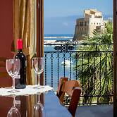 Hotel Cala Marina
