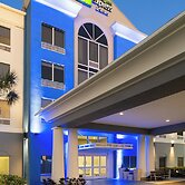 Holiday Inn Express St. Petersburg North (I-275) by IHG