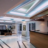 Cape Kanapitsa Hotel & Suites
