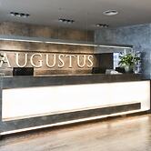 Hotel Augustus