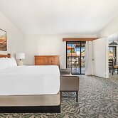 Riviera Oaks Resort