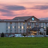 Best Western Rocky Mountain House Inn & Suites