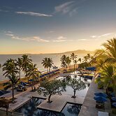 Hilton Fiji Beach Resort and Spa