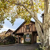 Peppers The Hills Lodge